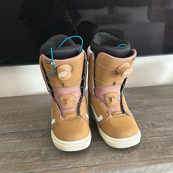 Vans Encore OG snowboarding boots - Picture 1 of 7
